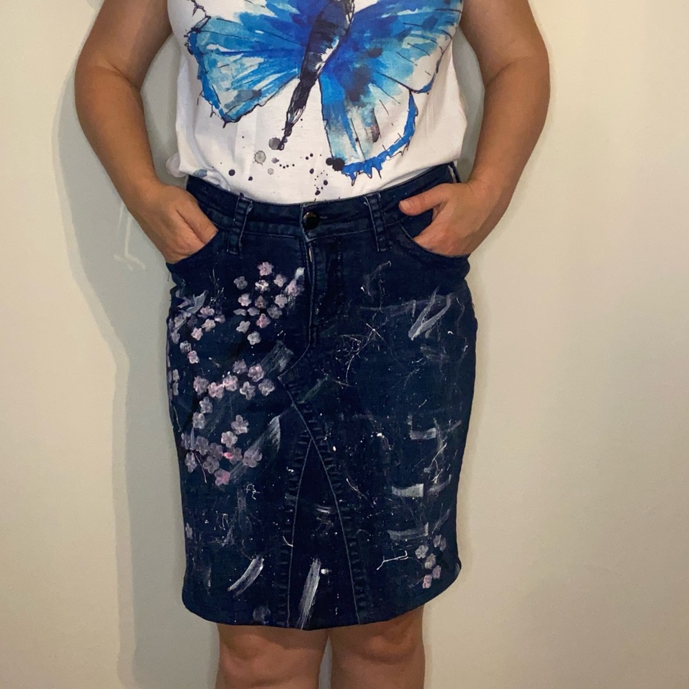 Designed recycled skirt